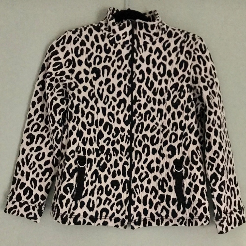 léopard print zip with pockets